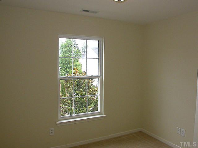 5131 Thornton Knoll Way Raleigh, NC 27616 - Photo 14 of 18