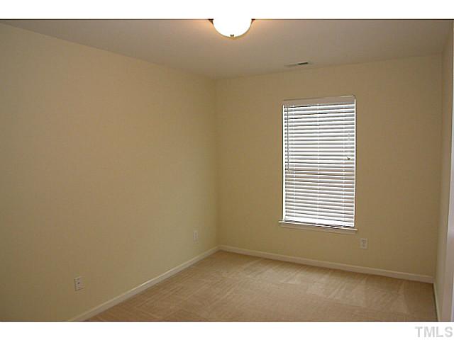 5131 Thornton Knoll Way Raleigh, NC 27616 - Photo 15 of 18