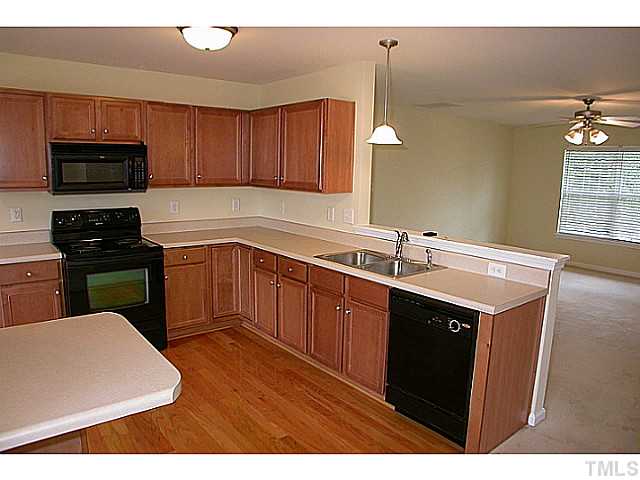 5131 Thornton Knoll Way Raleigh, NC 27616 - Photo 7 of 18