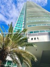 951 Brickell Avenue, Unit 3002 Miami, FL 33131 - Photo 16 of 25 a picture of a tennis court