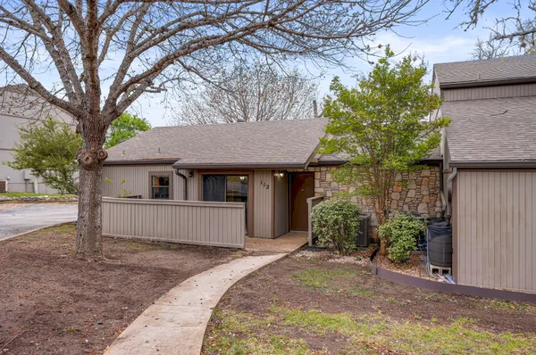 $199,000 | 1875 West Lane, Unit 112, Kerrville, TX 78028