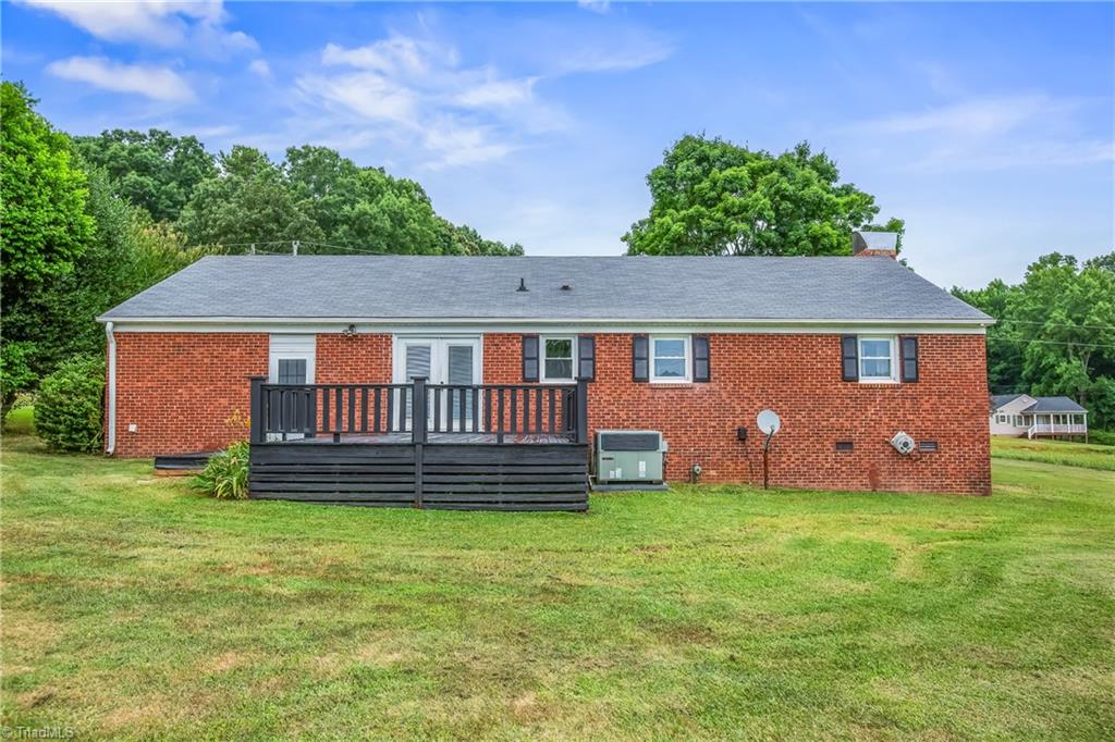 982 Cagle Loop Road Seagrove, NC 27341 - Photo 26 of 33