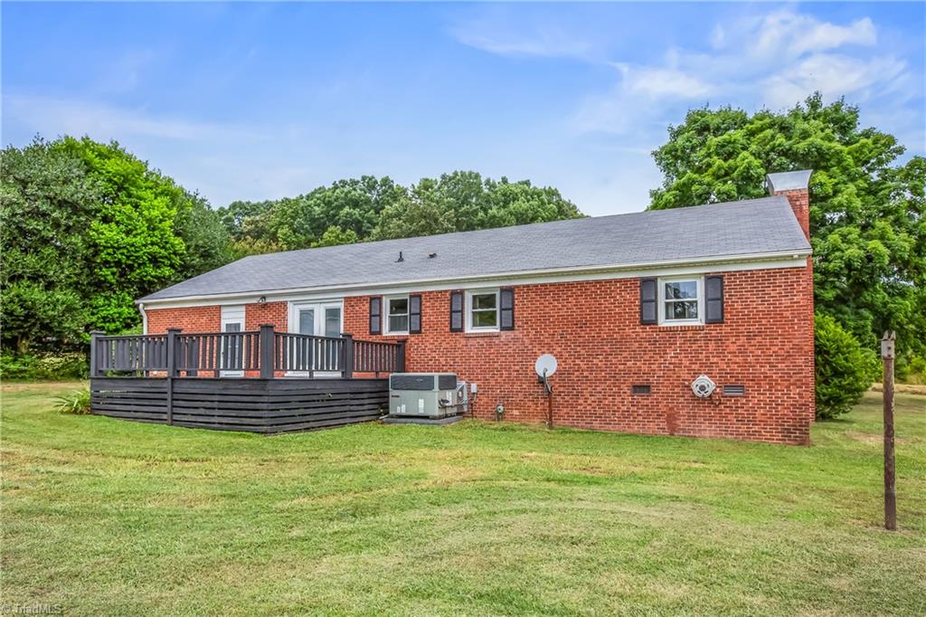 982 Cagle Loop Road Seagrove, NC 27341 - Photo 27 of 33