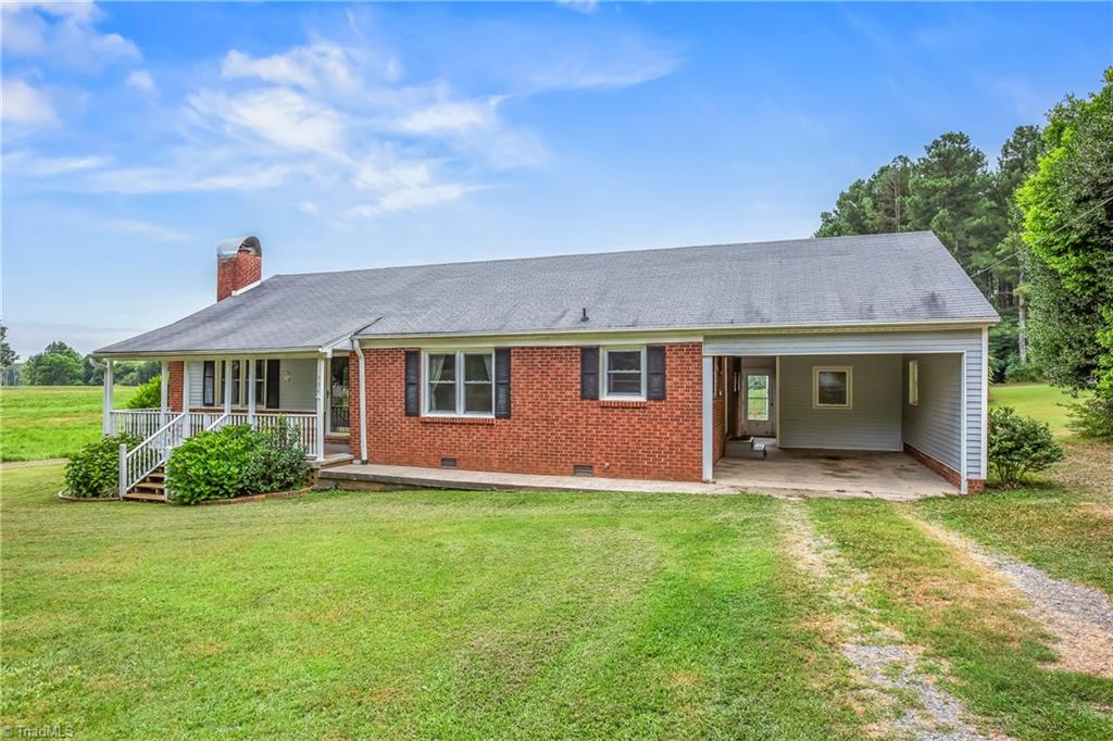 982 Cagle Loop Road Seagrove, NC 27341 - Photo 3 of 33