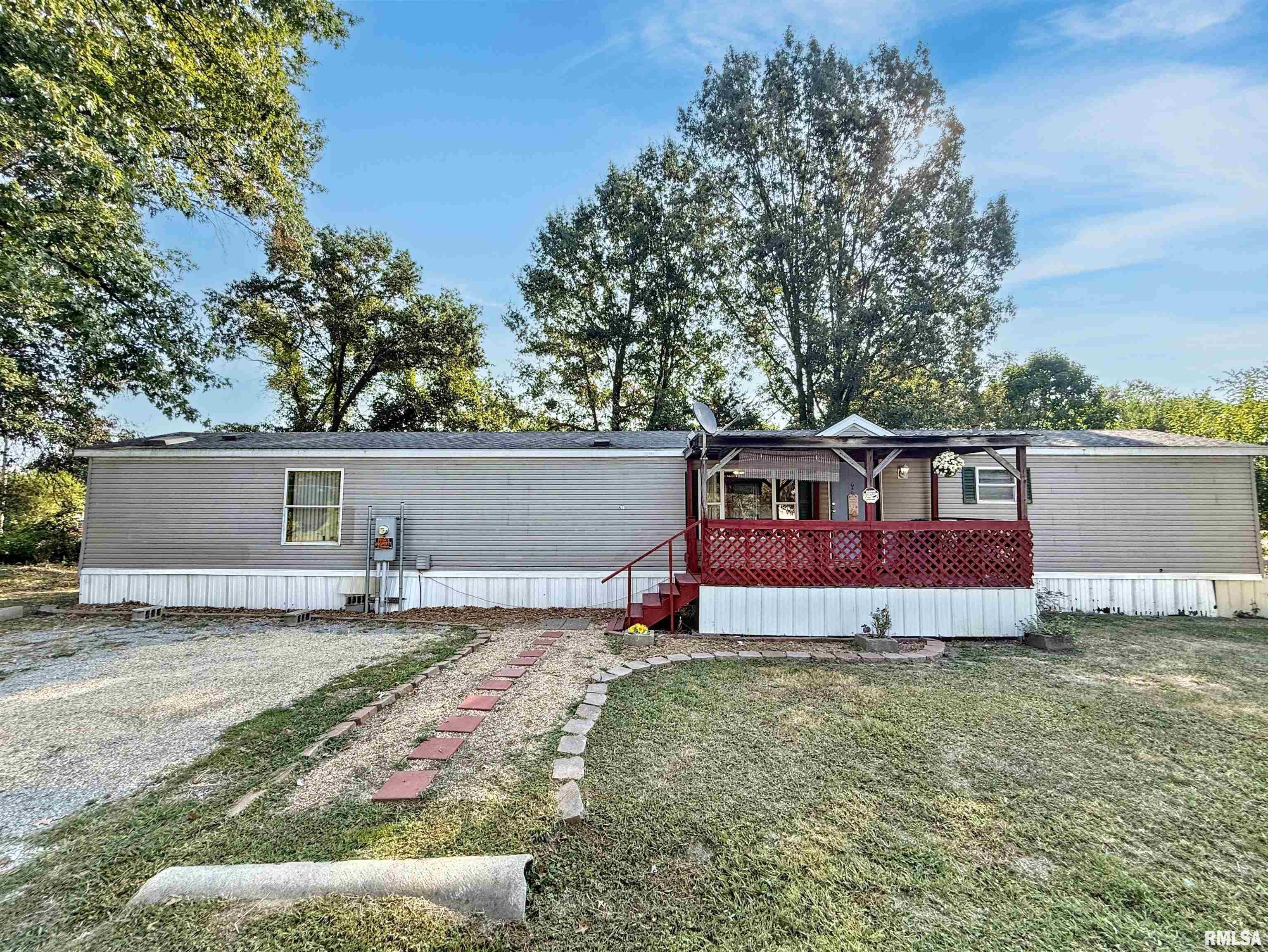 200 Madison Street Carterville, IL 62918 - Photo 1 of 24