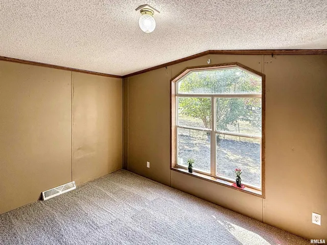 $65,000 | 200 Madison Street, Carterville, IL 62918