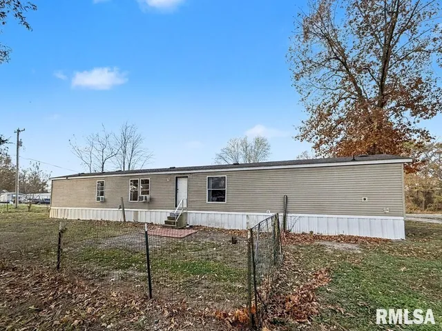$65,000 | 200 Madison Street, Carterville, IL 62918