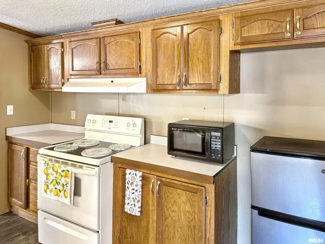 $65,000 | 200 Madison Street, Carterville, IL 62918