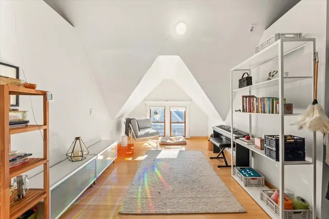 $350,000 | 1911 Elliot Avenue, Minneapolis, MN 55404