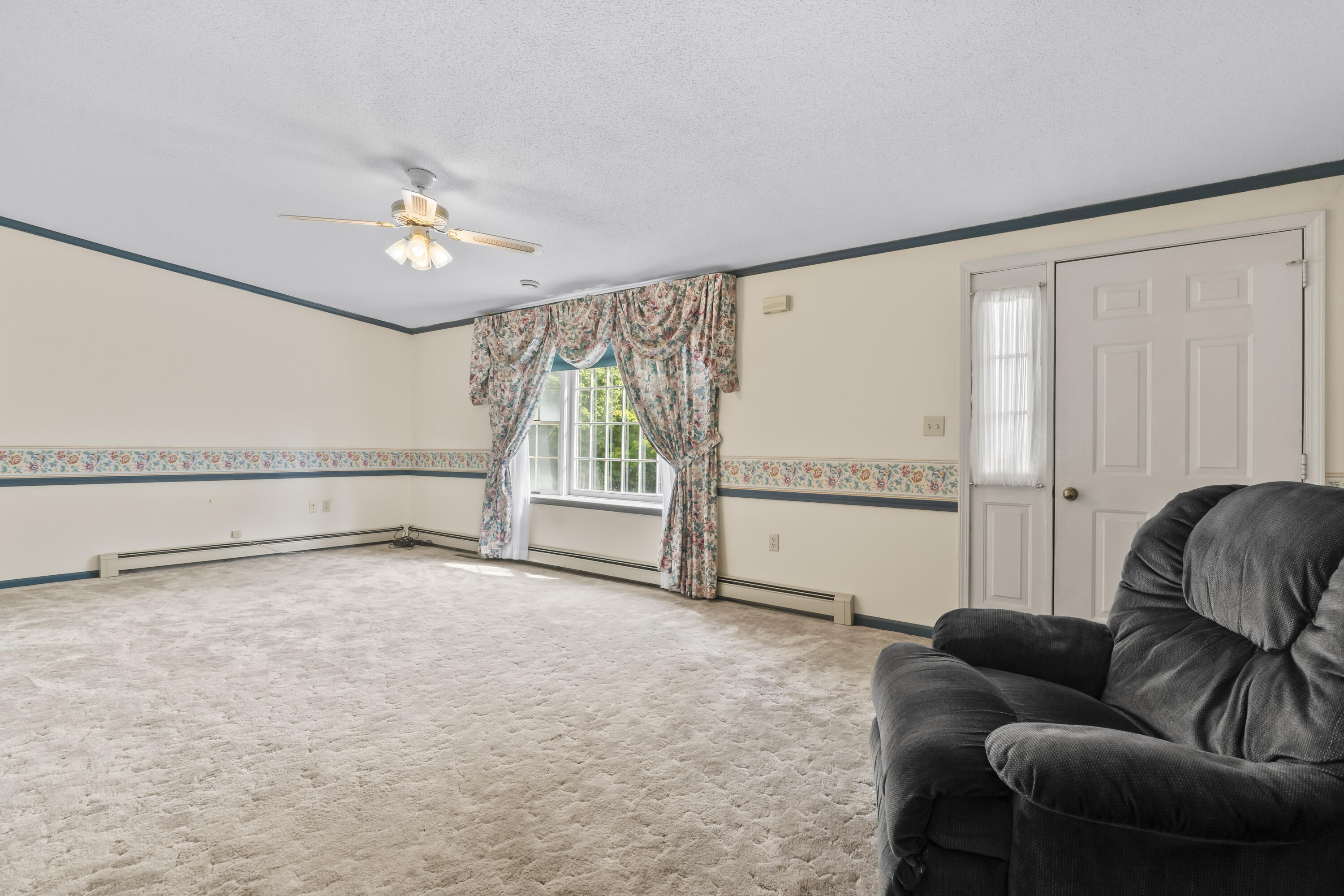 Undisclosed Address Oxford, ME 04270 - Photo 15 of 58 Living room