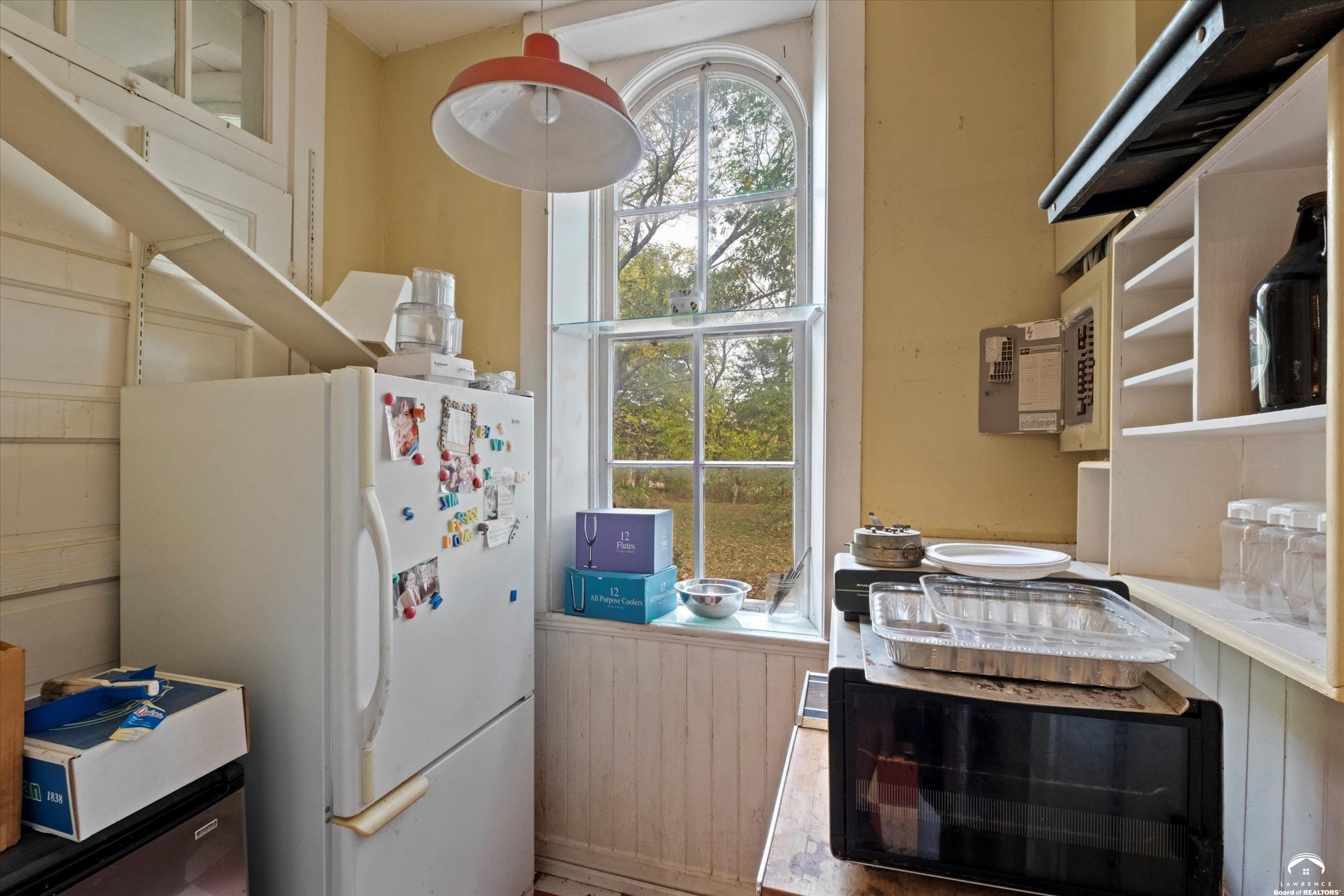 25130 Chieftain Road Lawrence, KS 66044 - Photo 12 of 45