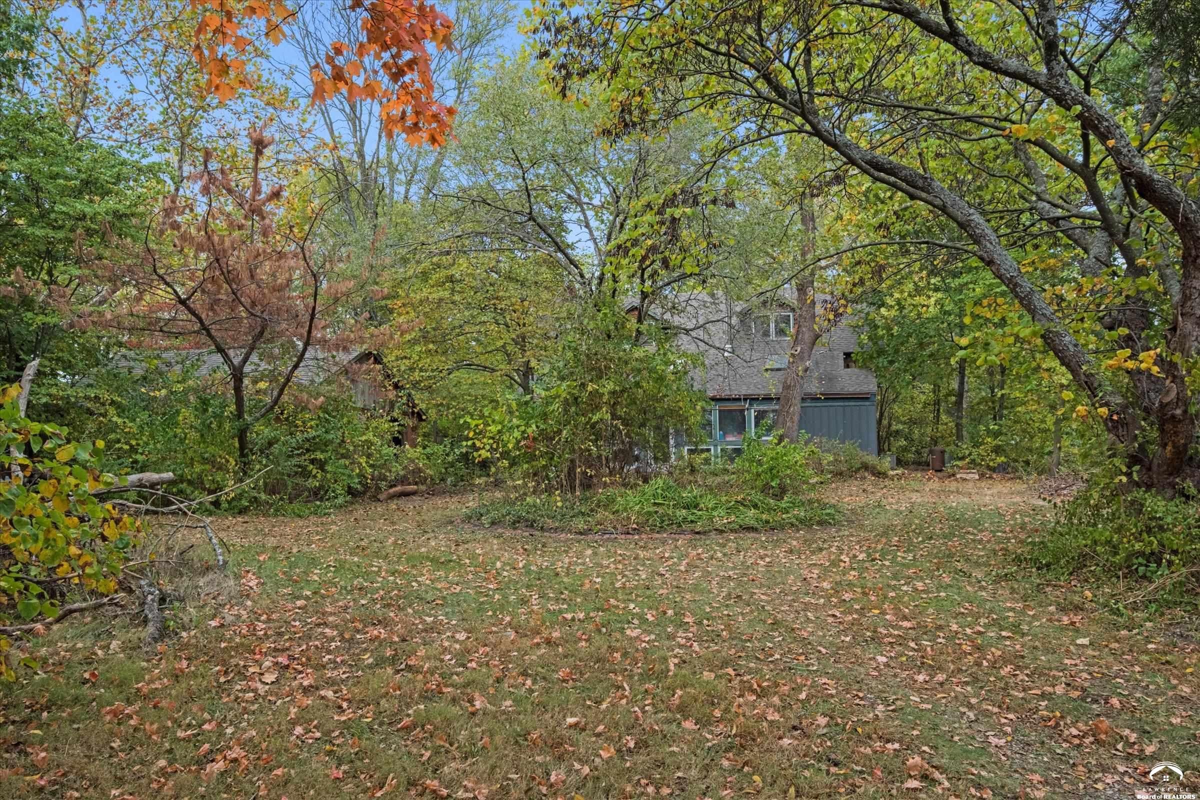 25130 Chieftain Road Lawrence, KS 66044 - Photo 32 of 45