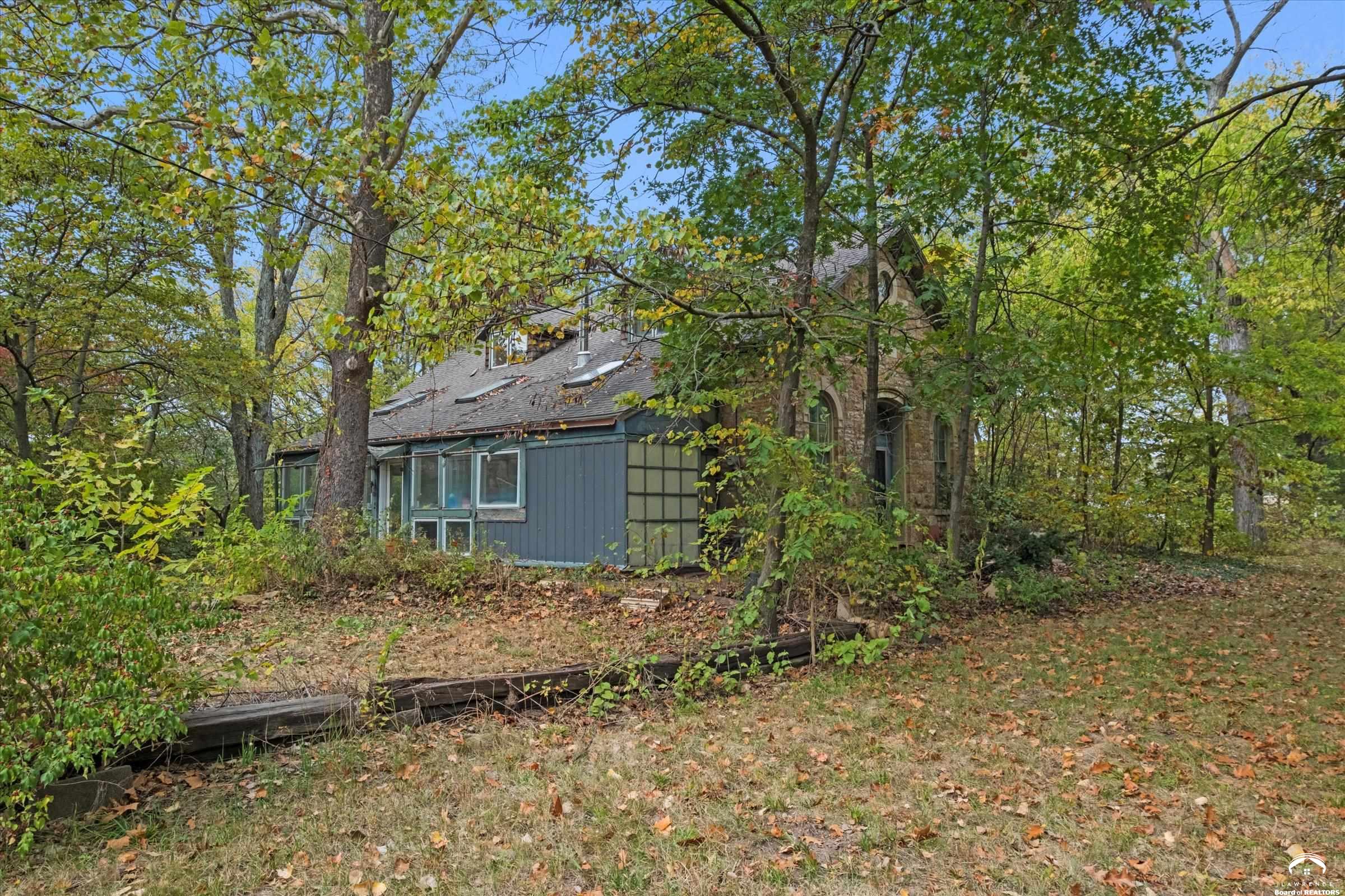 25130 Chieftain Road Lawrence, KS 66044 - Photo 36 of 45