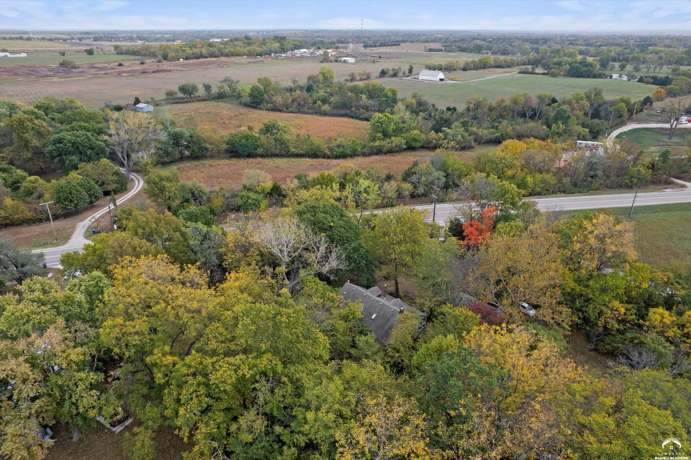 25130 Chieftain Road Lawrence, KS 66044 - Photo 42 of 45