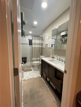 a view of entryway
