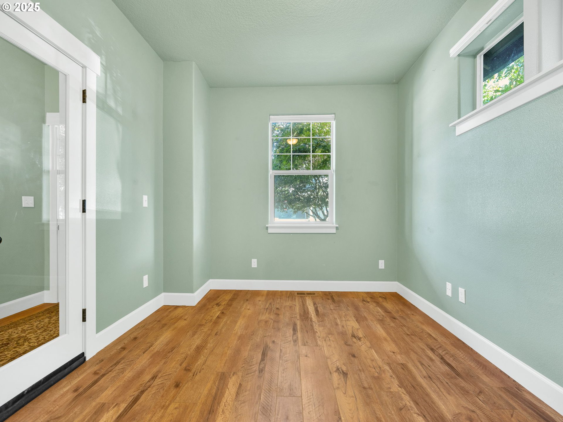 125 Southeast Oak View Lane Estacada, OR 97023 - Photo 7 of 48 Den/Office