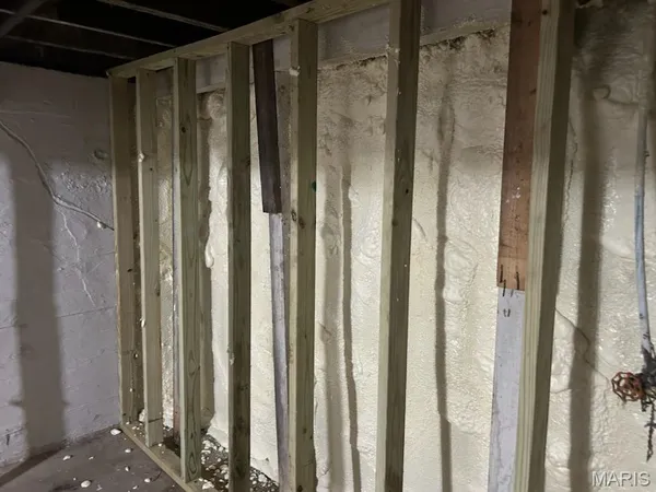 $79,500 | 1308 West Randolph Street, Vandalia, IL 62471