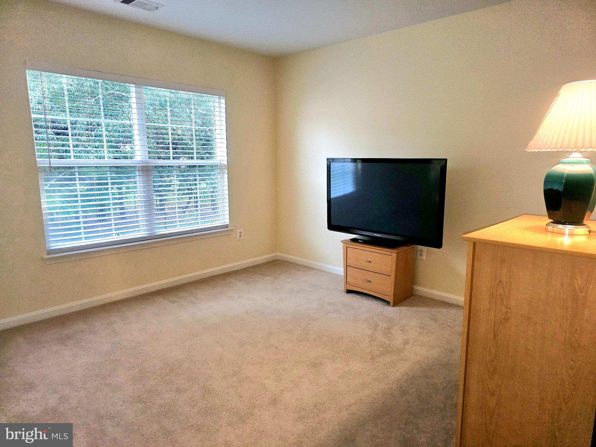 14911 Jenkins Ridge Road Bowie, MD 20721 - Photo 24 of 43 Large Bedroom to the right of XL Bathroom