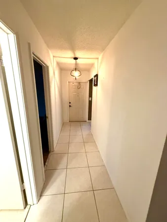 $2,500 | 4893 Palm Hill Drive, Unit 22A, West Palm Beach, FL 33415