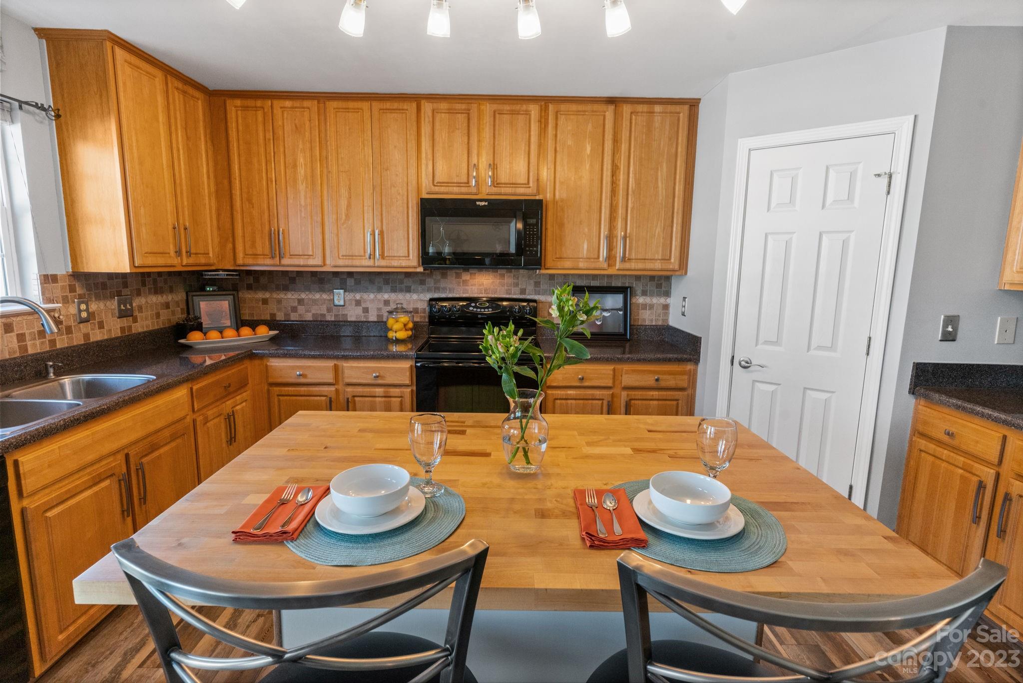 182 Scanlon Road Mooresville, NC 28115 - Photo 10 of 37 Gallery Image 10