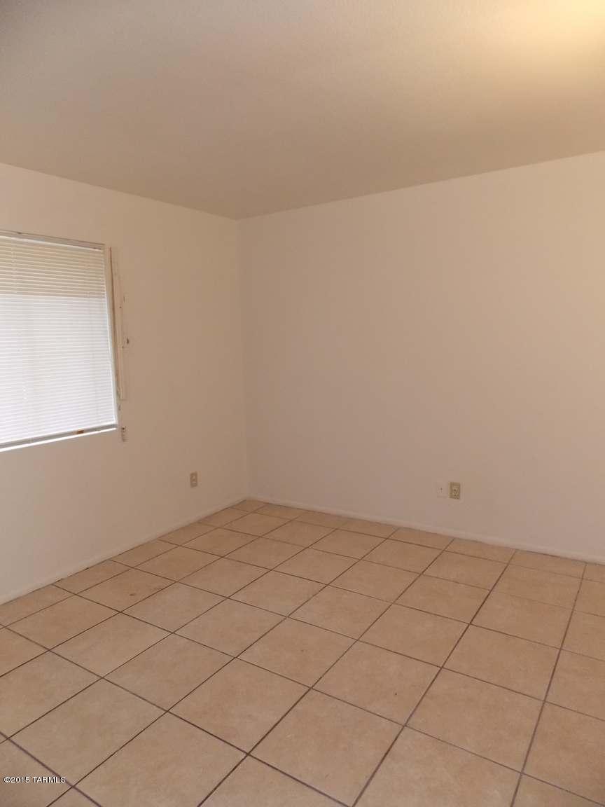 380 West Lerdo Road Tucson, AZ 85756 - Photo 14 of 20 Gallery Image 14