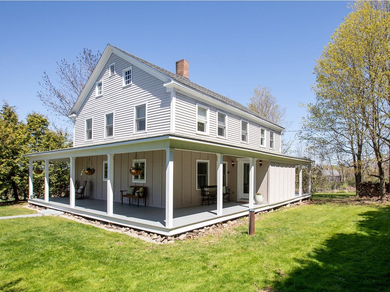 577 1 Mile Road Charlotte, VT 05445 - Photo 1 of 40 Gallery Image 1