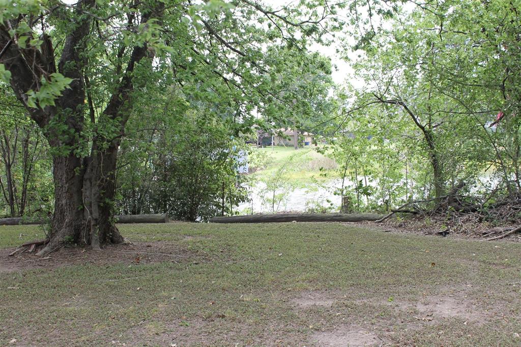 312 Lazy Cane Ranch Road Trinidad, TX 75163 - Photo 2 of 15