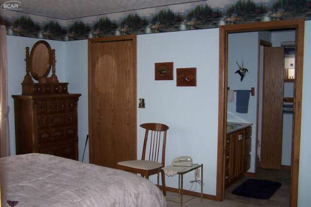 7140 Grand River Road Bancroft, MI 48414 - Photo 25 of 29 21141716-24.JPG