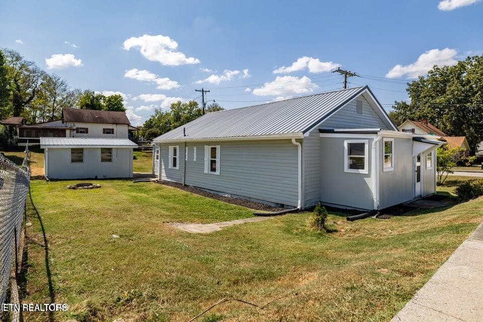313 Rule Street Maryville, TN 37804 - Photo 8 of 43 Gallery Image 8