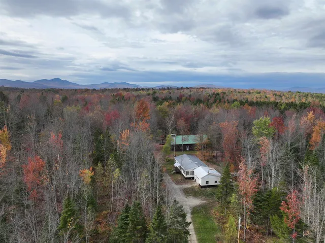 $284,900 | 444 Bowenville Road, Troy, VT 05857