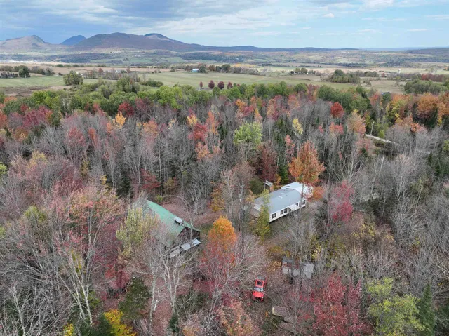 $284,900 | 444 Bowenville Road, Troy, VT 05857