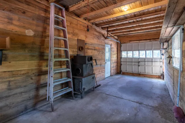 $284,900 | 444 Bowenville Road, Troy, VT 05857