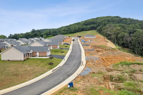 $429,990 | 17 River Oak Drive, Staunton, VA 24401