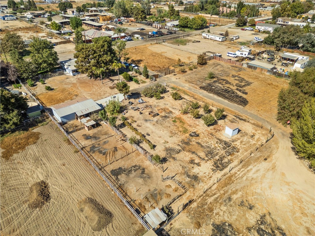 4730 Coronado Street West Bakersfield, CA 93314 - Photo 26 of 29 an aerial view of residential houses with outdoor space