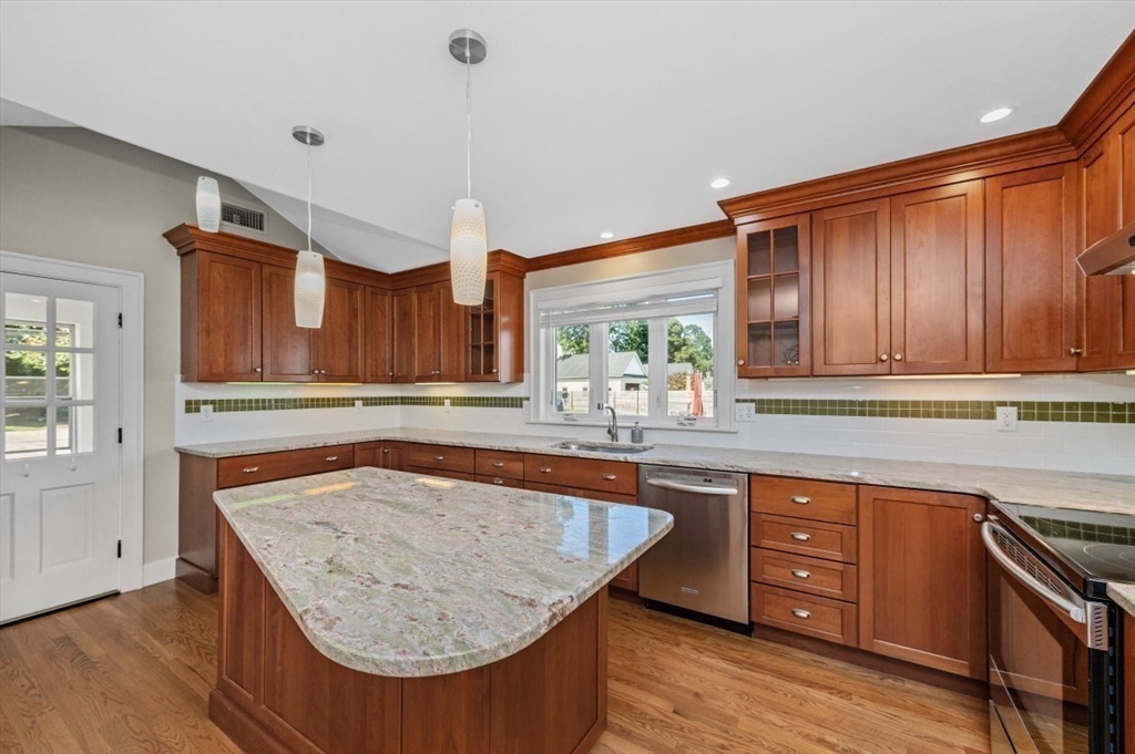 66 Payson Road Belmont, MA 02478 - Photo 6 of 26