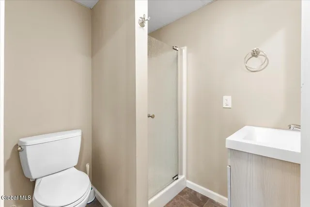 $1,190,000 | 61 Palmer Drive, Queensbury, NY 12804