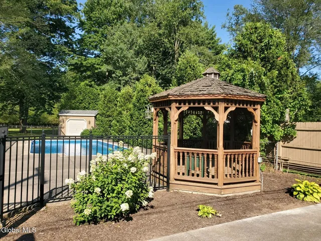 $1,190,000 | 61 Palmer Drive, Queensbury, NY 12804