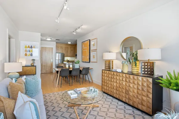 $799,000 | 270 Valencia Street, Unit 504, San Francisco, CA 94103