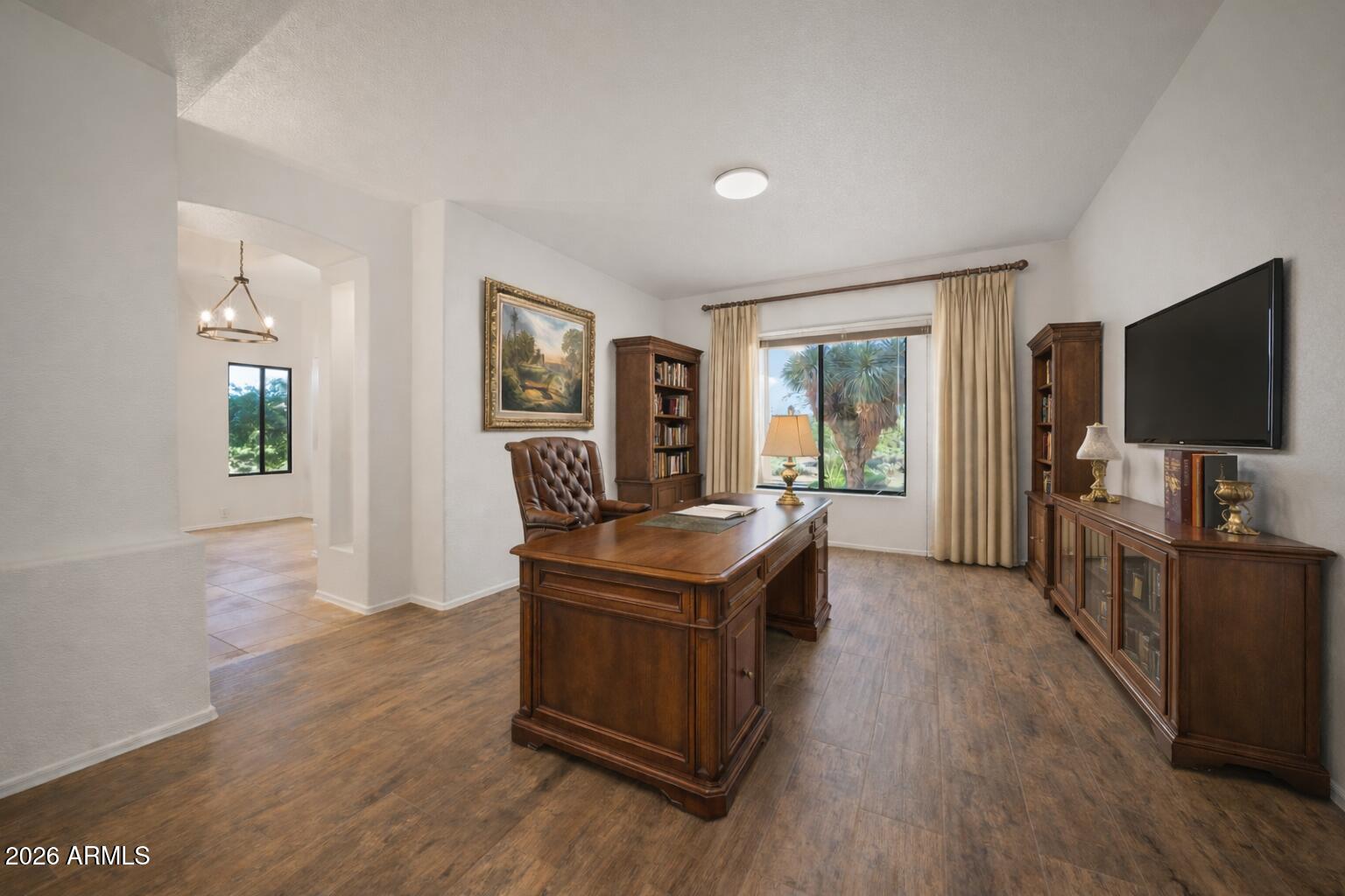 5894 East Hidden Springs Road Cave Creek, AZ 85331 - Photo 14 of 36 Office