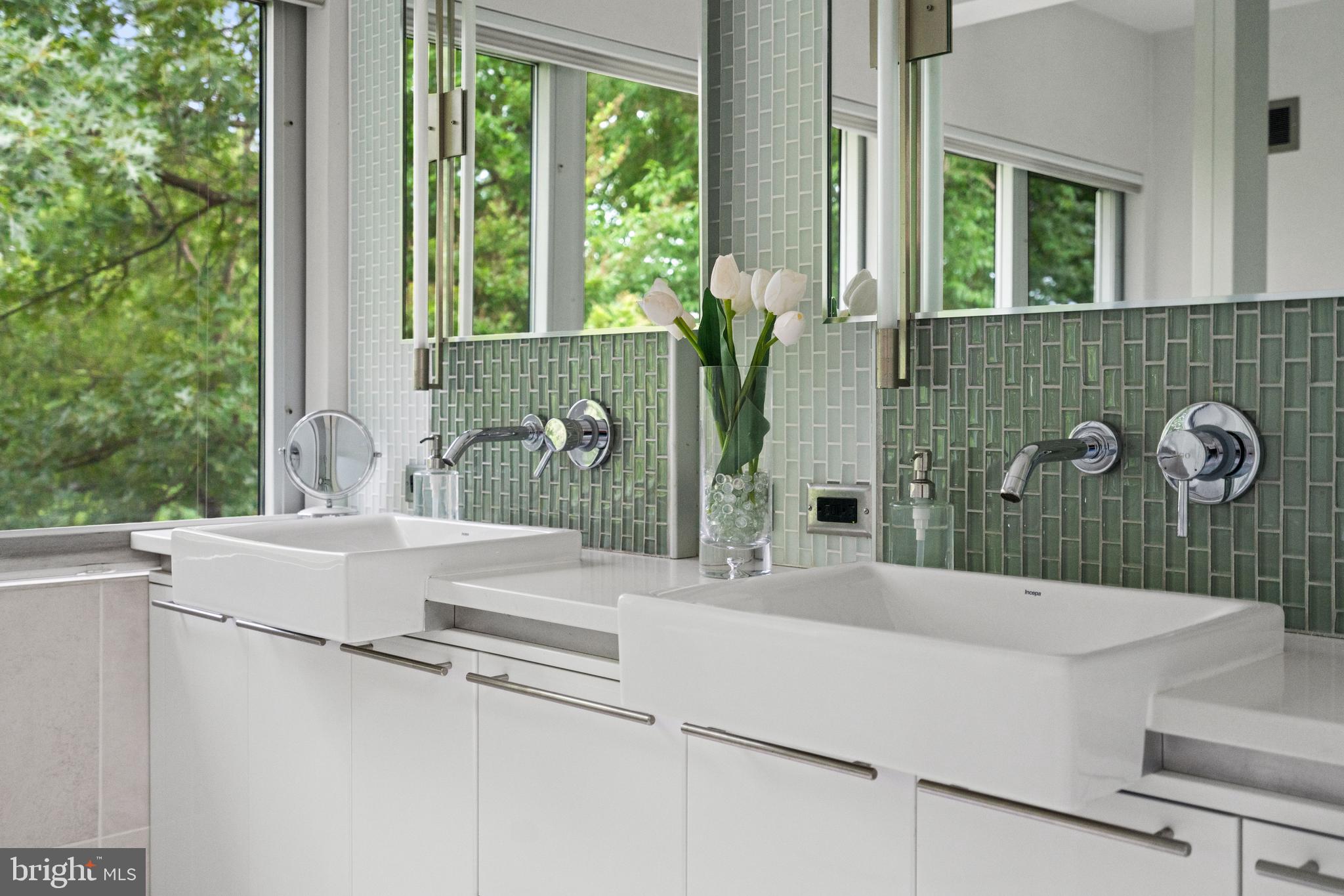 2533 North Ridgeview Road Arlington, VA 22207 - Photo 28 of 51 Gallery Image 28