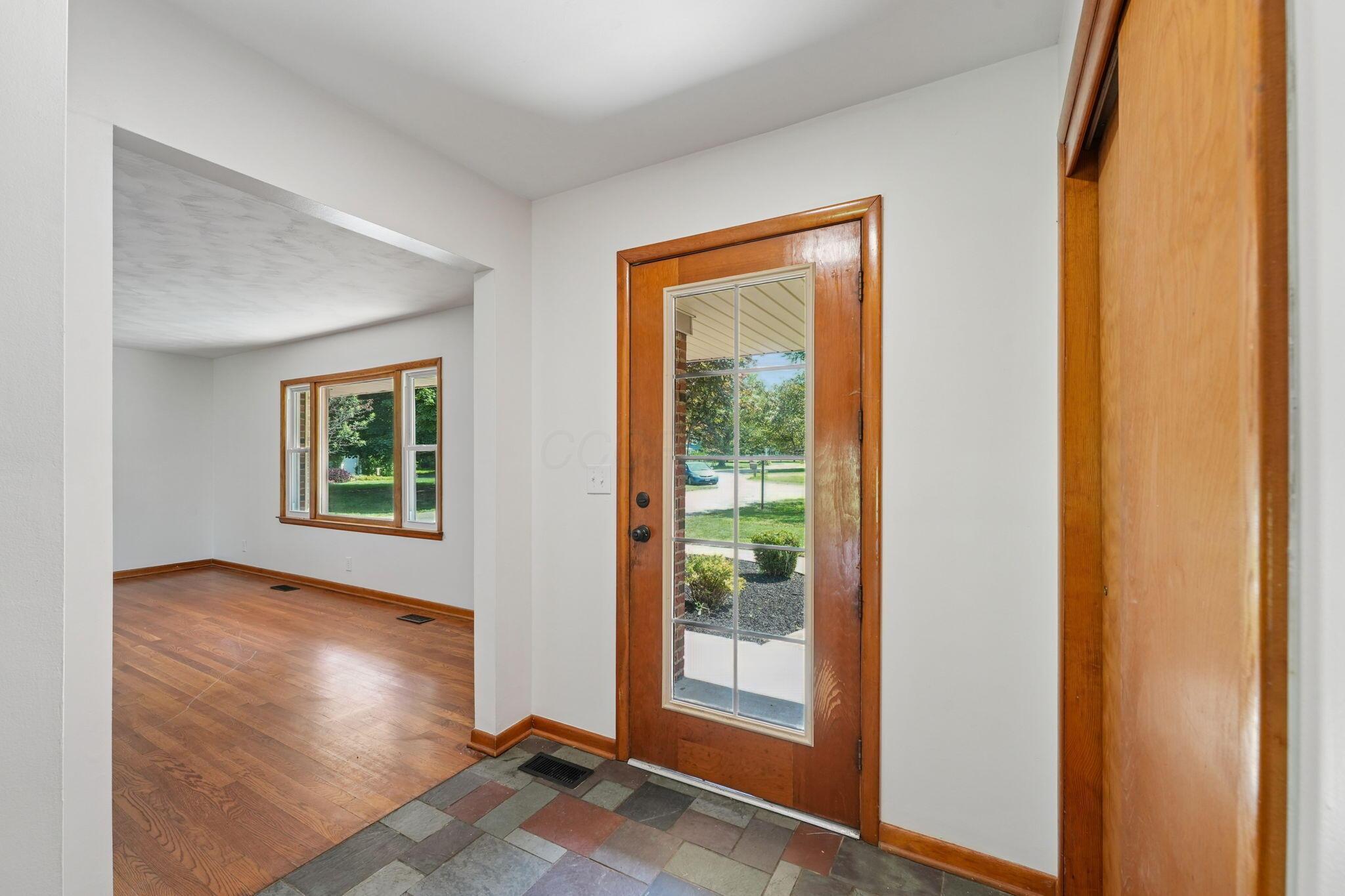 344 Juhl Road Circleville, OH 43113 - Photo 8 of 51 22-web-or-mls-344-juhl-rd