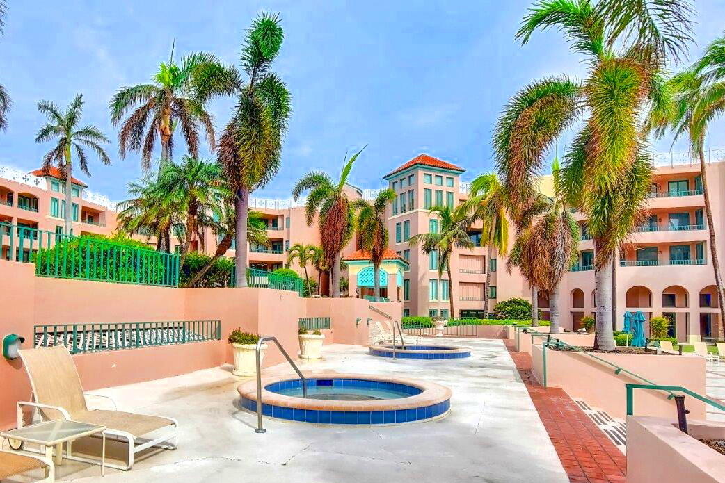 140 Southeast 5th Avenue, Unit 448 Boca Raton, FL 33432 - Photo 34 of 43 a swimming pool with outdoor seating and yard