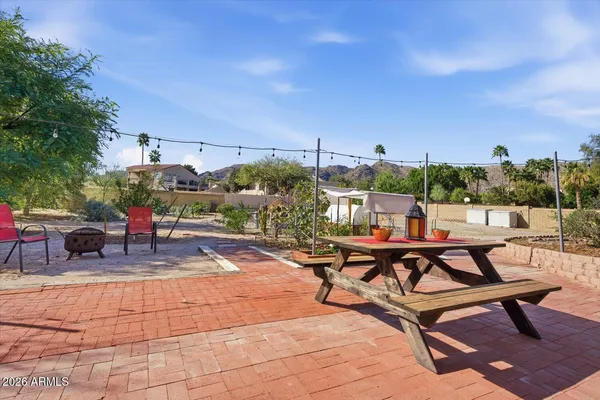 $1,200,000 | 12054 South Tonalea Drive, Phoenix, AZ 85044