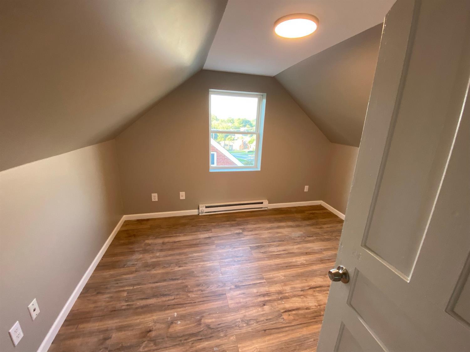 1111 Anderson Ferry Road Cincinnati, OH 45238 - Photo 10 of 15