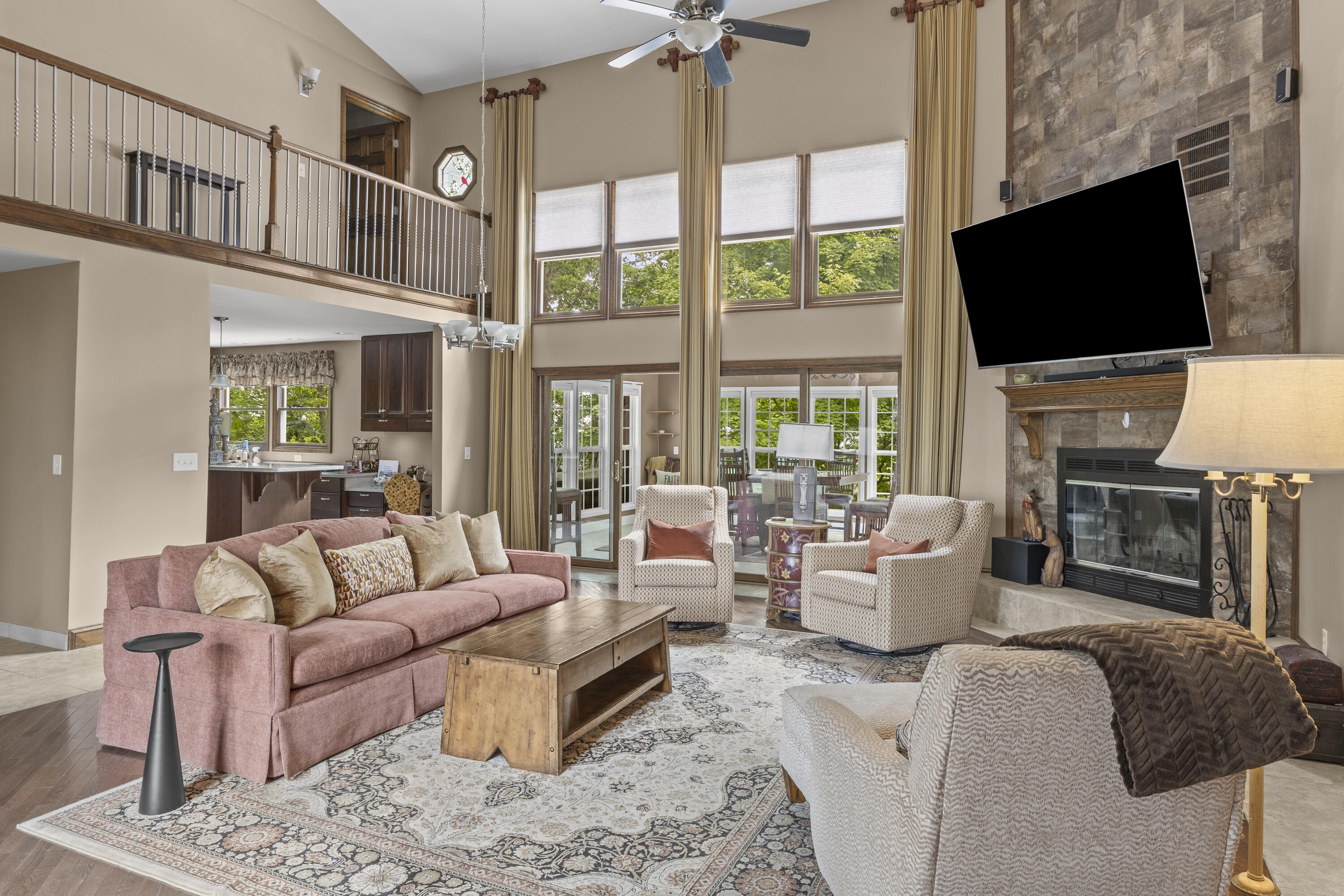 7128 White Oak Valley Road McDonald, TN 37353 - Photo 4 of 63 Living Room