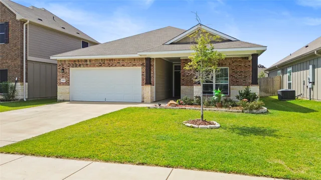 $349,900 | 1967 Lili Cove, Bryan, TX 77807