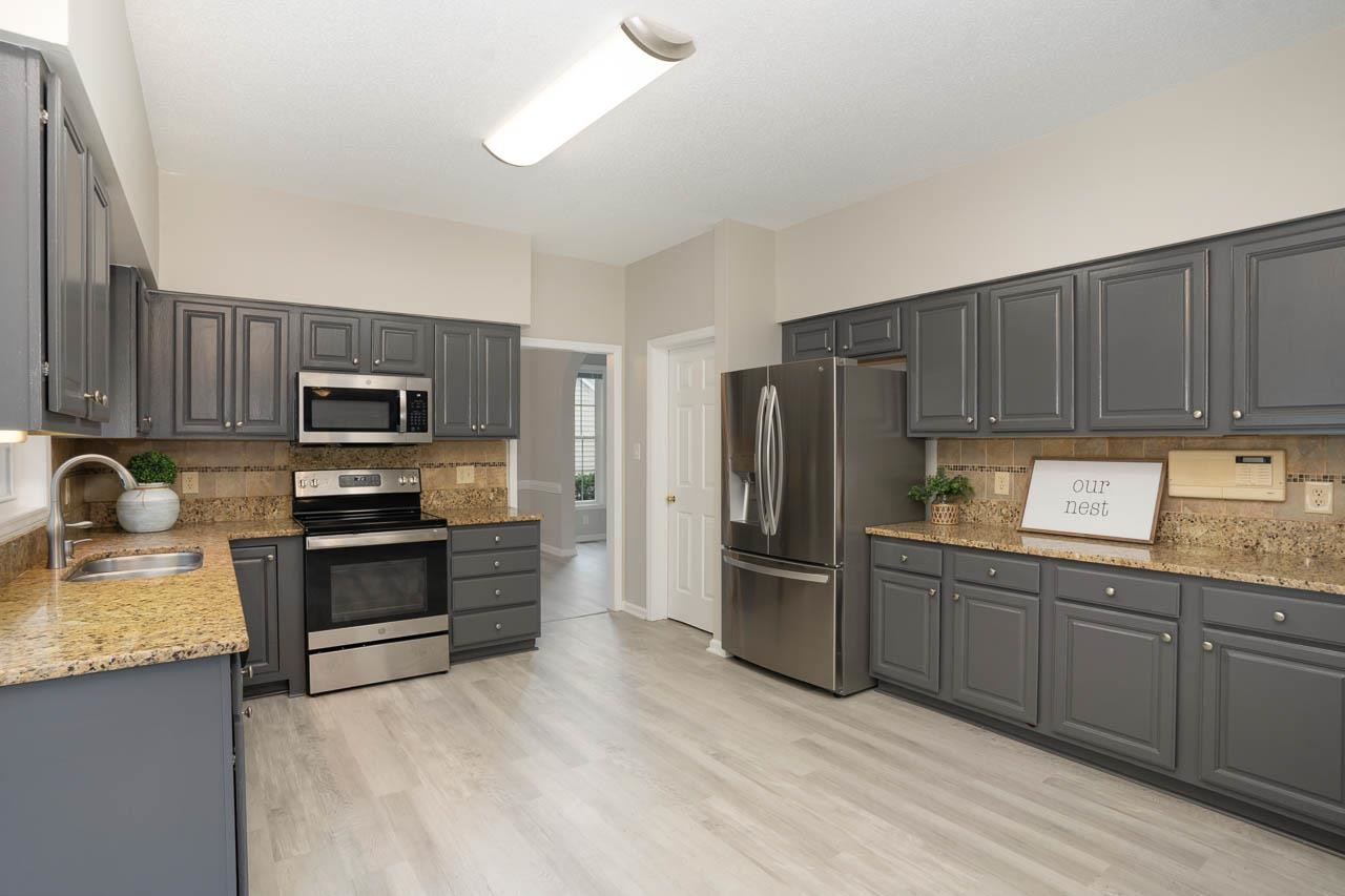 211 Stablegate Drive Cary, NC 27513 - Photo 13 of 42 Photo 13