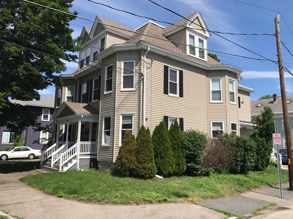 90 Taylor Street, Unit 1 Waltham, MA 02453 - Photo 4 of 23