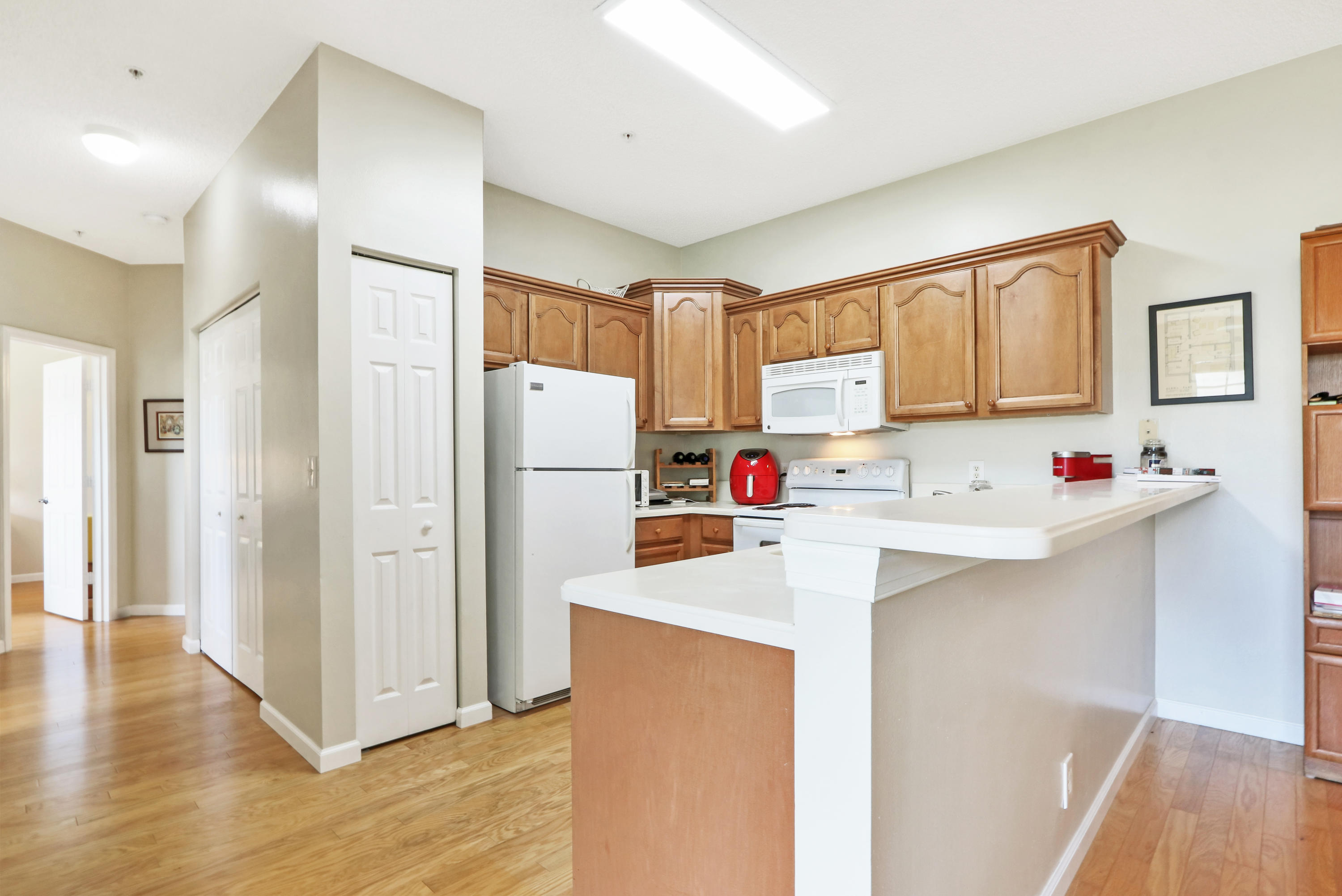 101 Lighthouse Circle, Unit J Tequesta, FL 33469 - Photo 8 of 19 11_Image_11