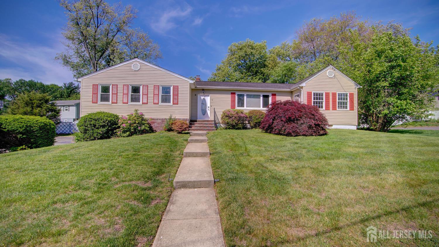 9 Salem Road East Brunswick, NJ 08816 - Photo 1 of 44 Gallery Image 1